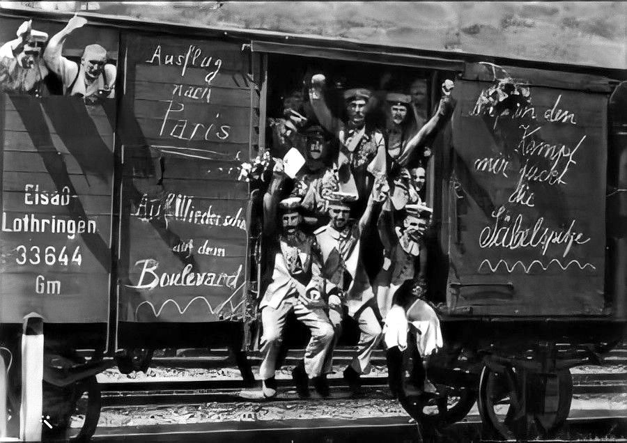 german soldiers in a railroad car on the way to the front during early world war i taken in 1914 taken from greatwar nl site72 dpi ver