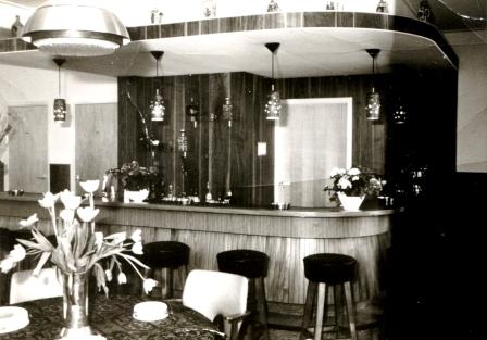 1966 10 maart heropening van het cafe de Ploeg