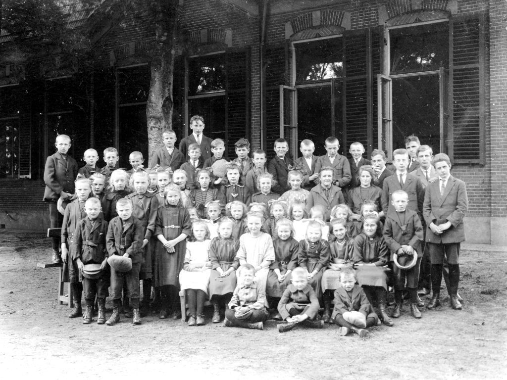 1921 Halle Nijman school W. Hartemink