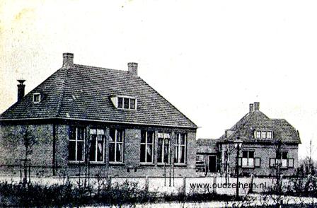 1925 School met meestershuis Halle Heide 1925