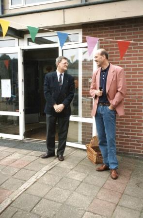 1994 32 opening 1994 Burgem. Th. Heere en Harmen Wenselaar