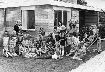 13 1971 72 kleuterschool Cosmeastraat foto Zantige 