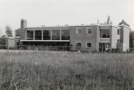 1972 met onbebouwde omgeving 