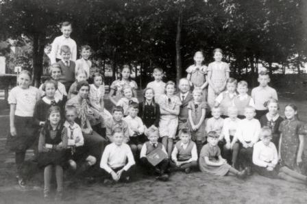 12 1936 104 groep 5 foto coll. Ellenkamp
