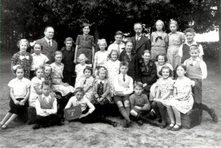 16 1937 1938 111 groep foto coll. Wenneker