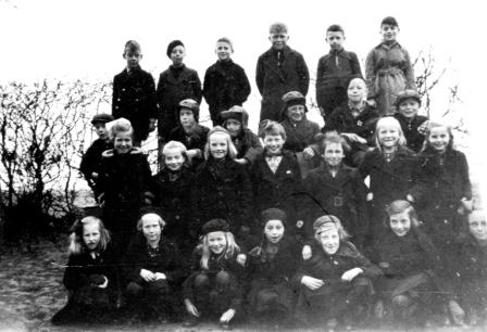 02 1941 1942 117 looschool foto kl. Wentink