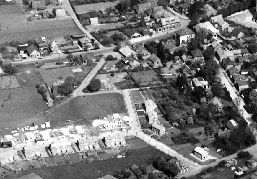 Luchtfoto 1952 met de Irenestraat destijds