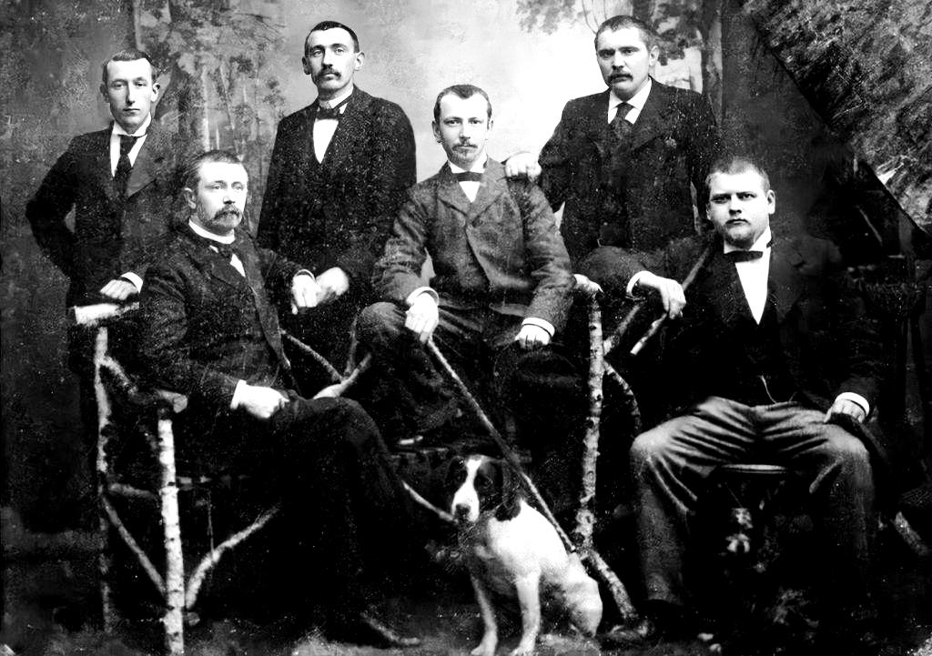 Gebr. Buursink en vrienden. 1890 1900 Gerrit HermanGradus Diederik l. Massink Warner B en W. Bouwmeester